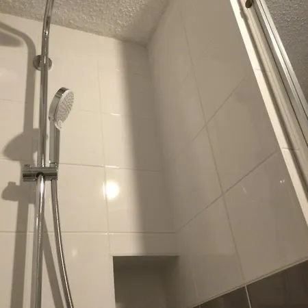 Clos Du Bastan Avec Piscine Apartmán *